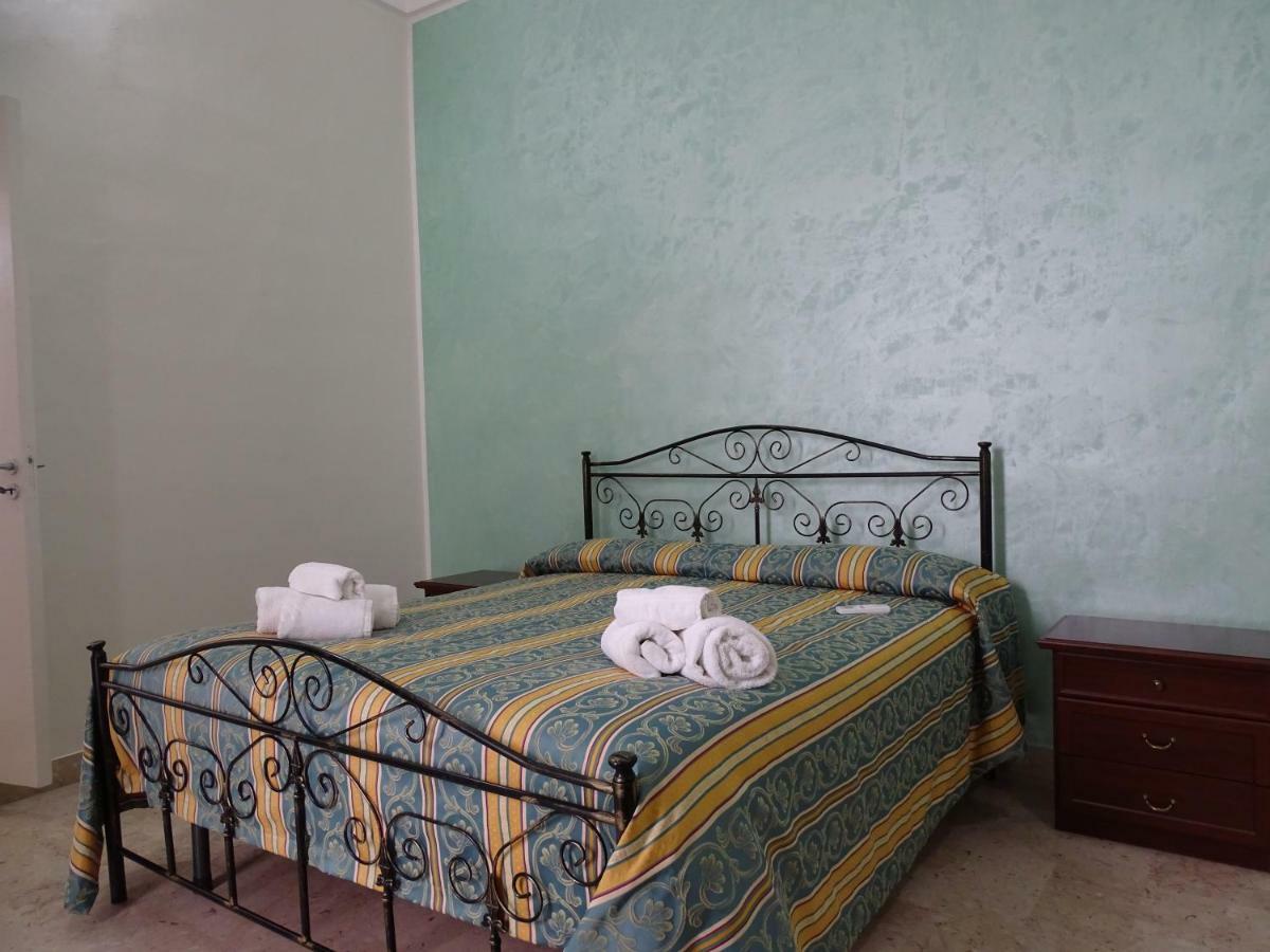 B&B New Antico Palazzo Parabita Dış mekan fotoğraf