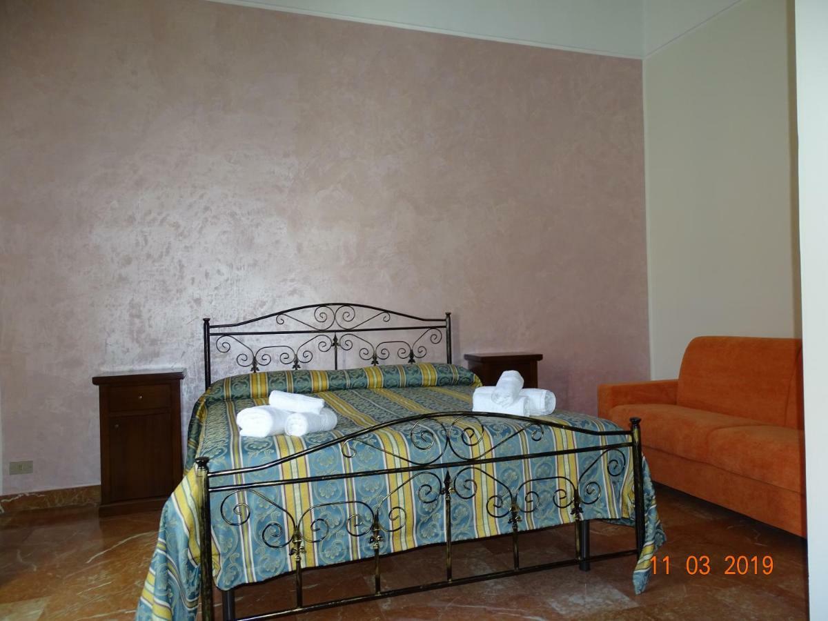 B&B New Antico Palazzo Parabita Dış mekan fotoğraf